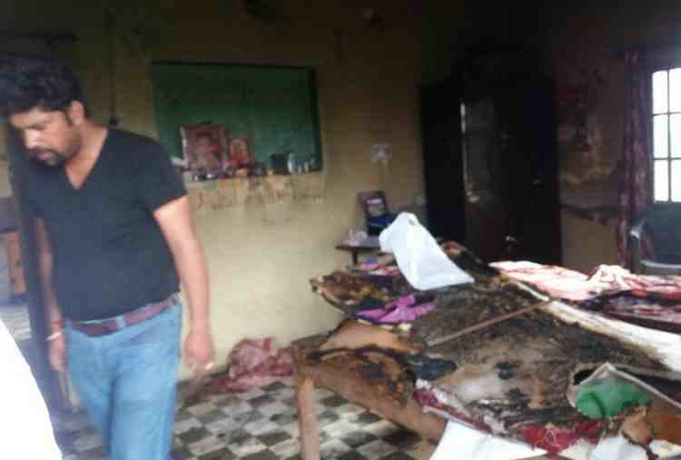 ambala lady commits suicide with three yeard old son, both burnt alive