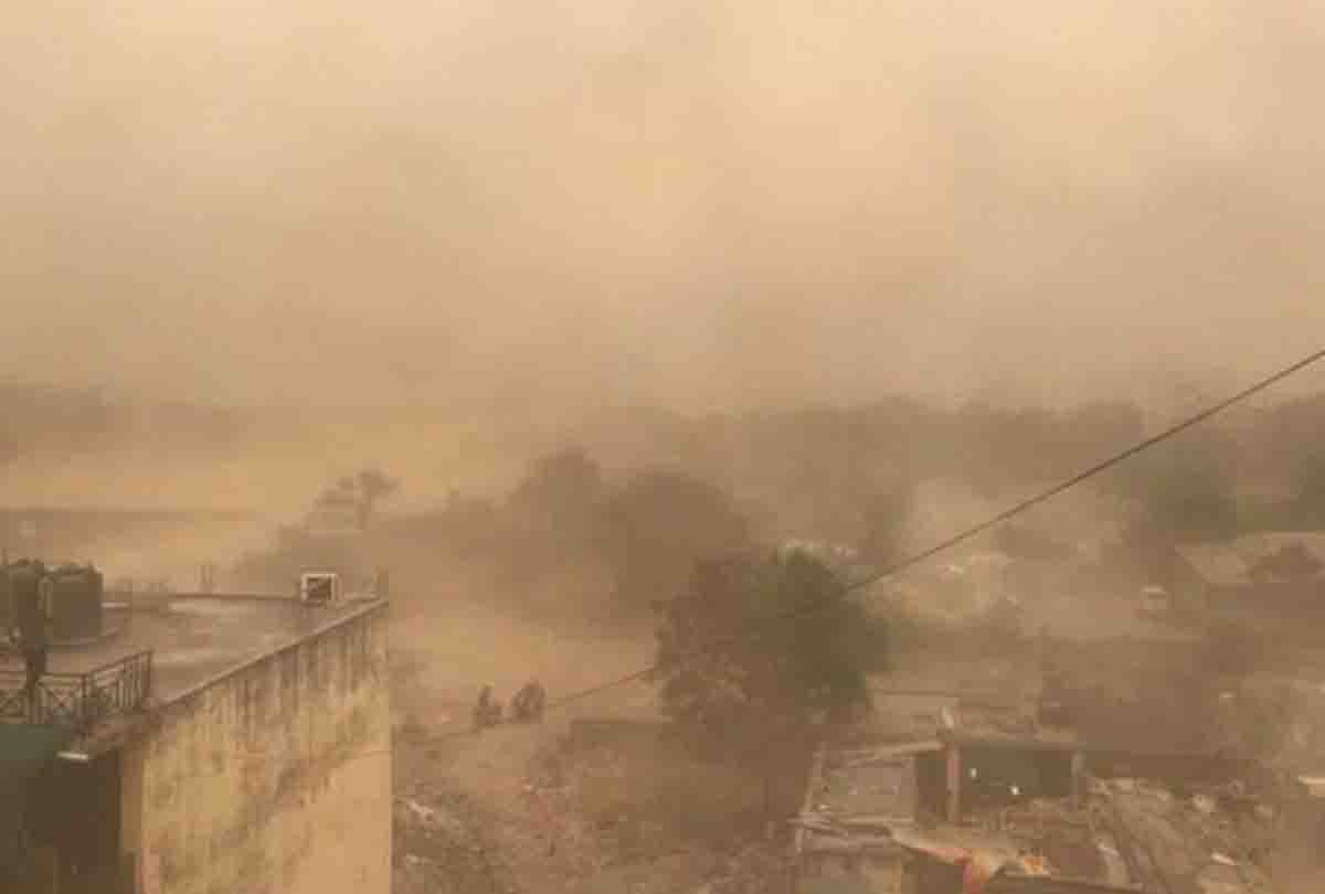 dust storm and heavy rainfall in up