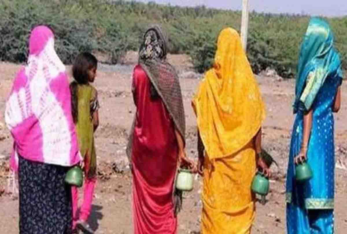 newly bride ask about toilet in home