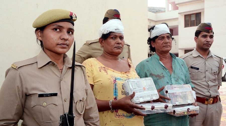 Battle between Shemale and Servant at muzaffarnagar, Case registered