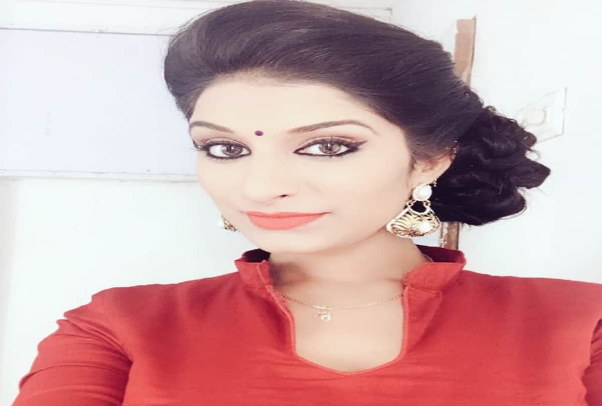 this actress is a kareena kapoor of bhojpuri cinema