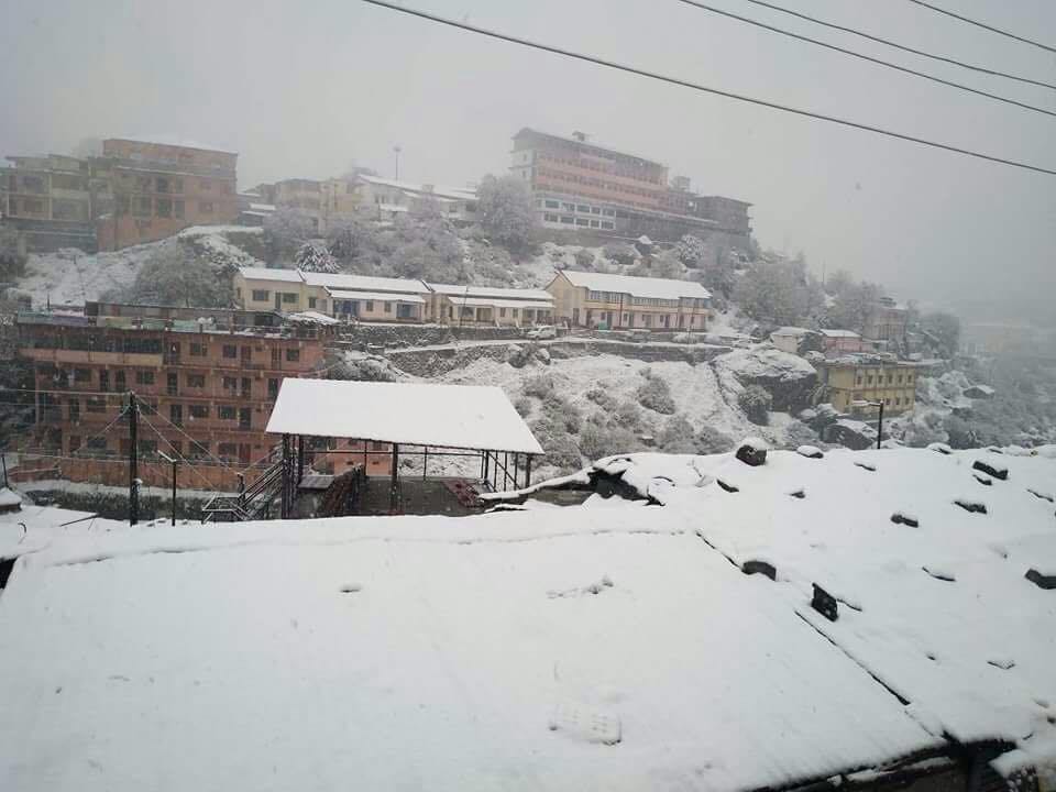 snowfall in kedarnath and badrinath on may 