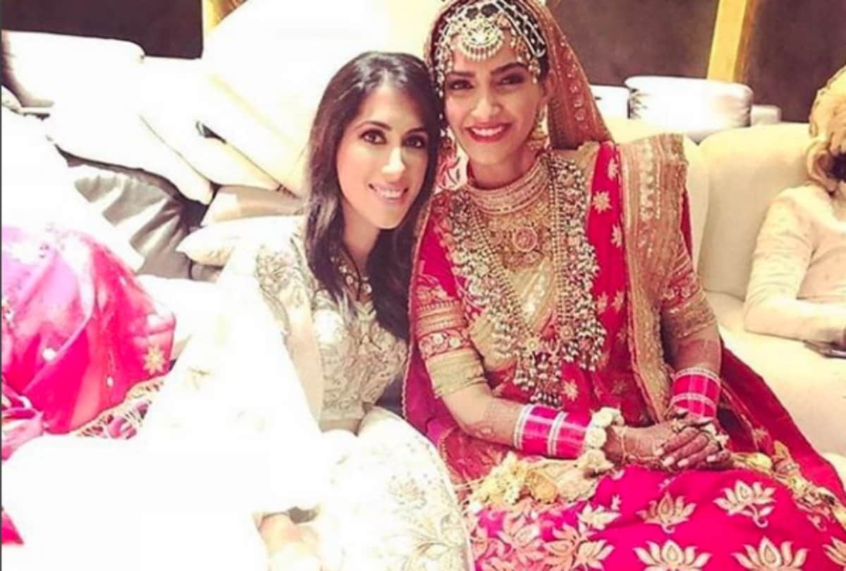 soanm kapoor and anand ahuja photo after marriage