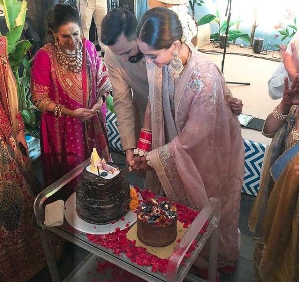 sonam kapoor said babu to anand ahuja look what her mom says
