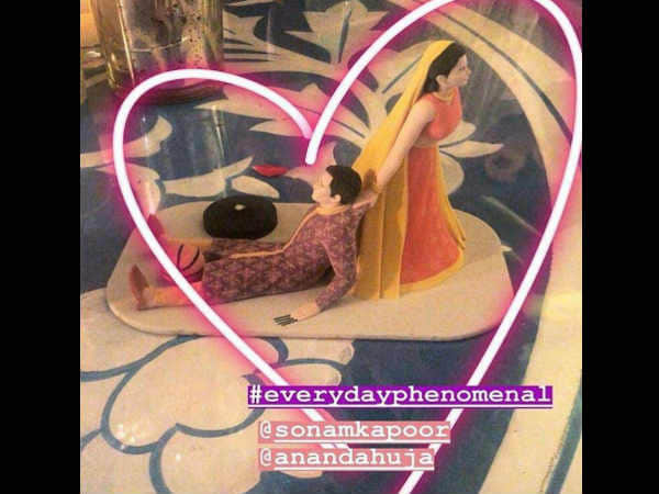 funny wedding cake of sonam kapoor and anand ahuja goes viral