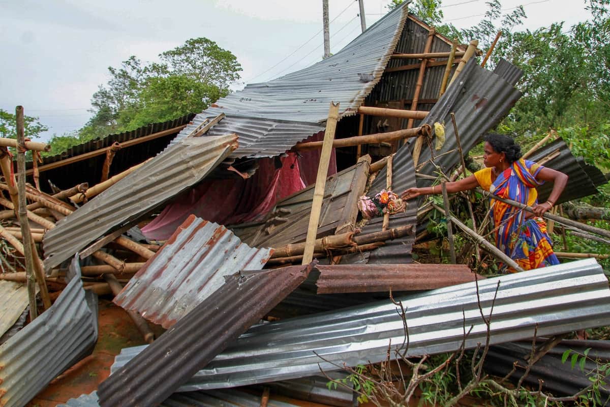 storm enters, know the condition of these all places through pictures
