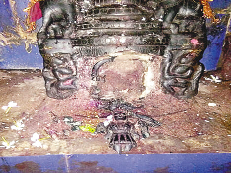 Anarchists made the statue of Goddess damaged;