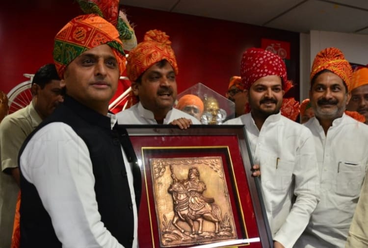 Akhilesh yadav said, BJP don't believe us as hindu