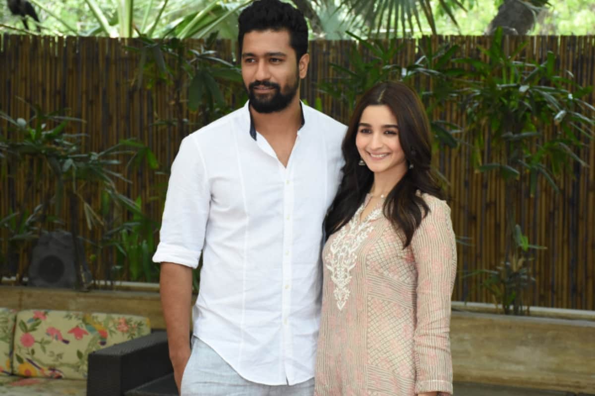 alia bhatt and vickey Khaushal reached delhi for promotion of film raazi delhi-ncr