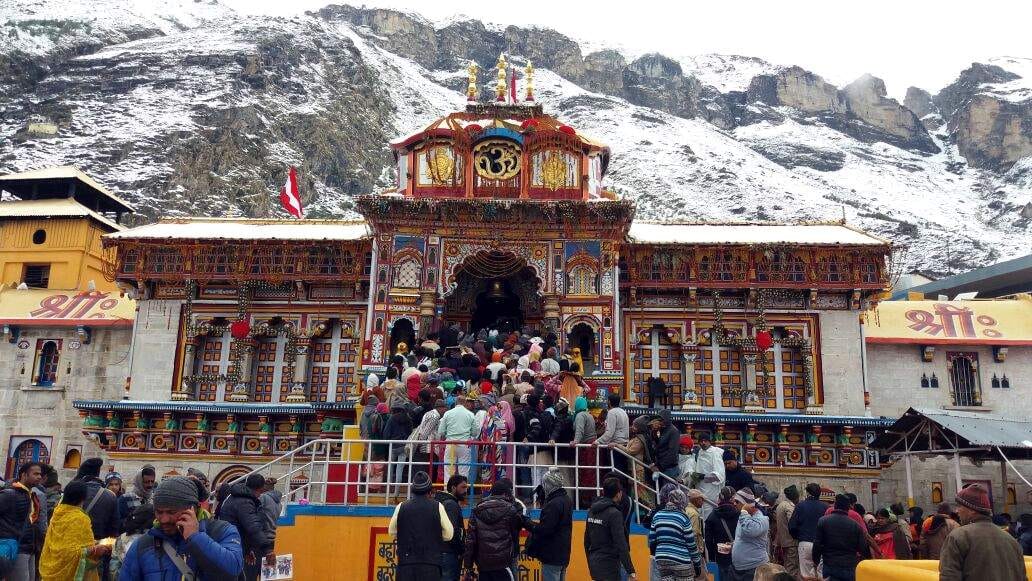 gold chatra photos badrinath dham, dehradun