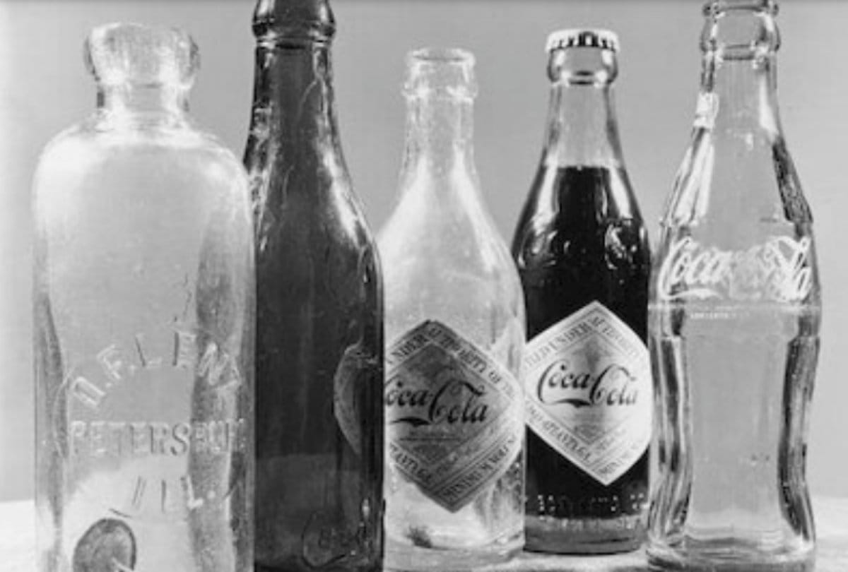 Ten interesting things about  Coco Cola was sold as Brain tonic