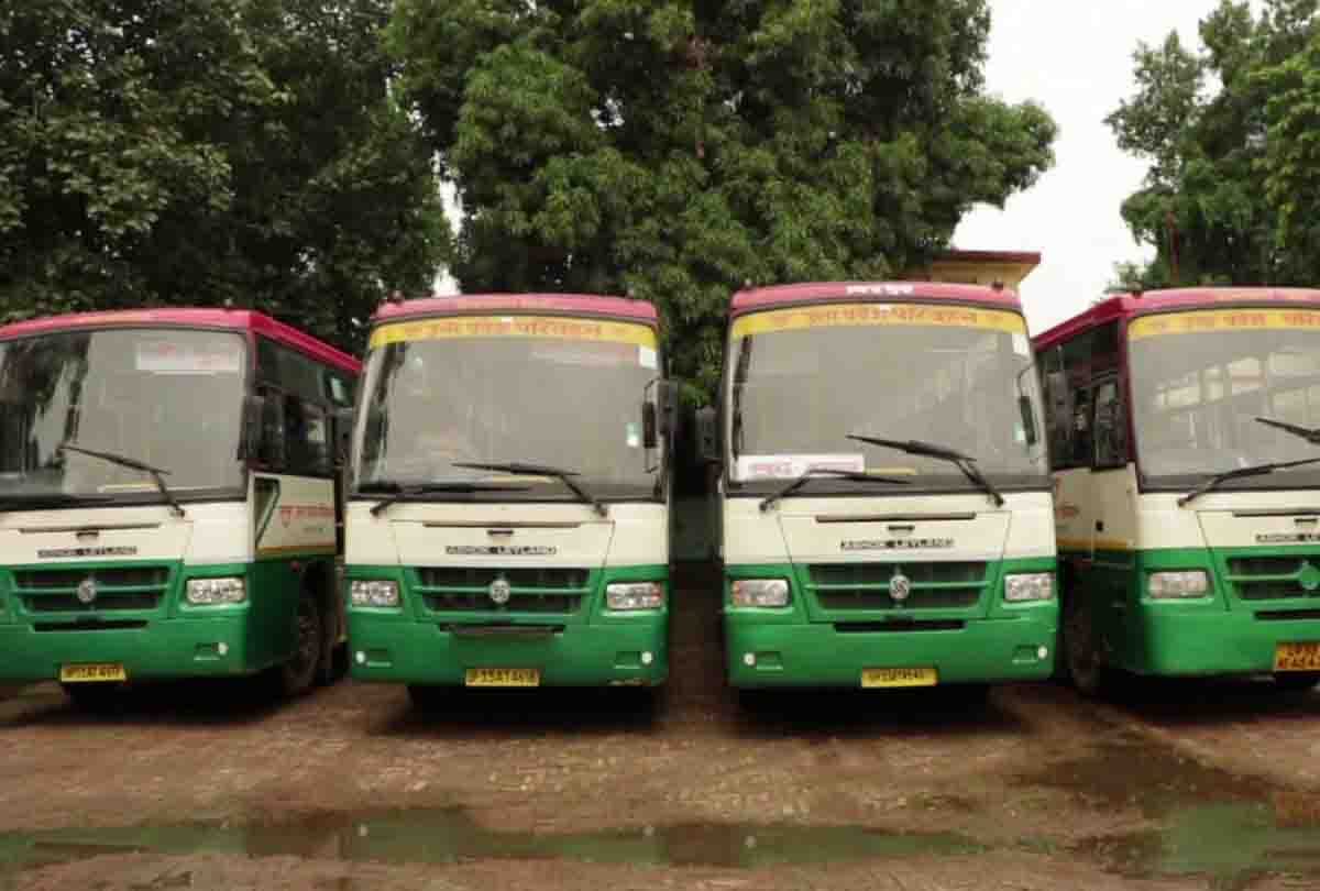 travel via agra expressway to delhi