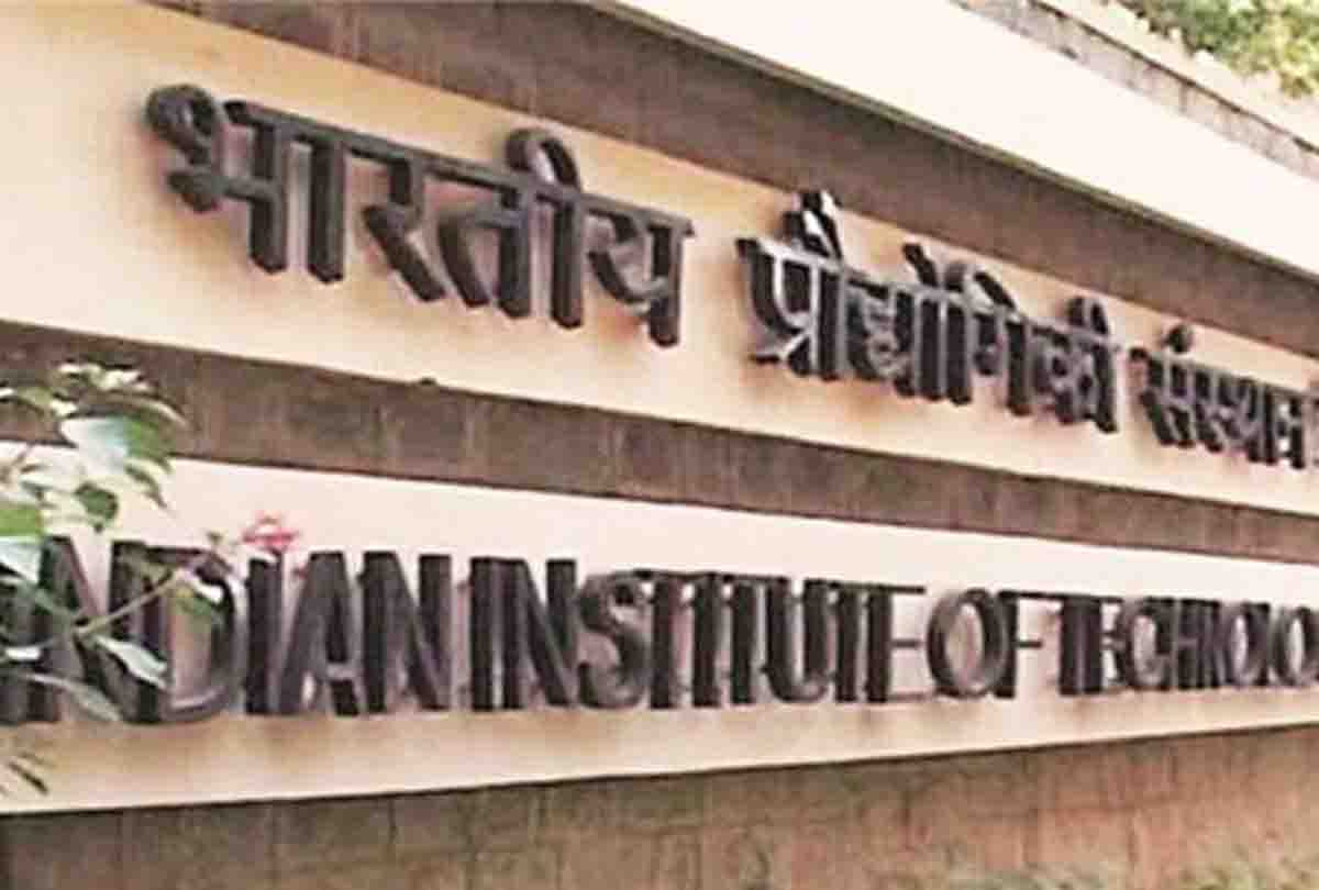 iit kanpur Students stuck in ragging now free to study