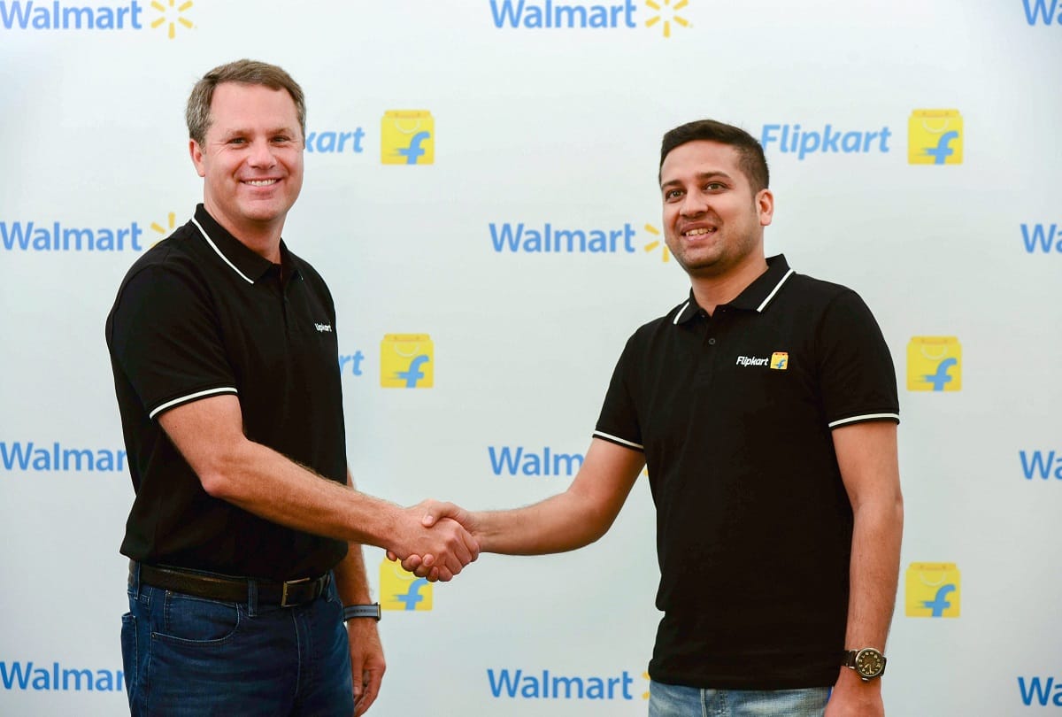 protest over UP many district for Walmart Flipkart Deal