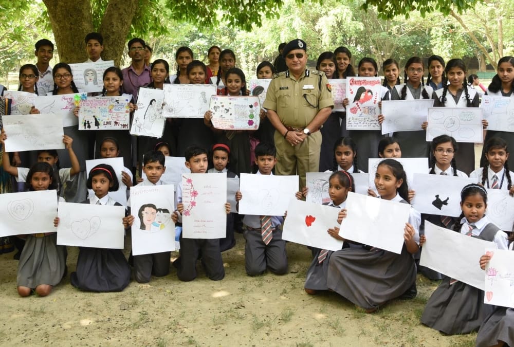  ma tujhe pranam painting competition by amar ujala.