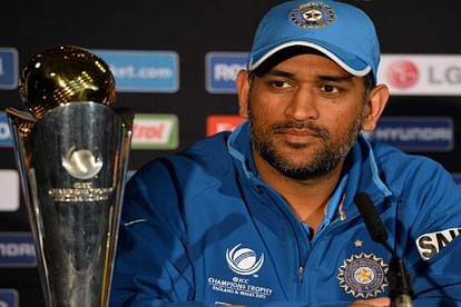 ms dhoni reveals the reason of getting captaincy before world t20