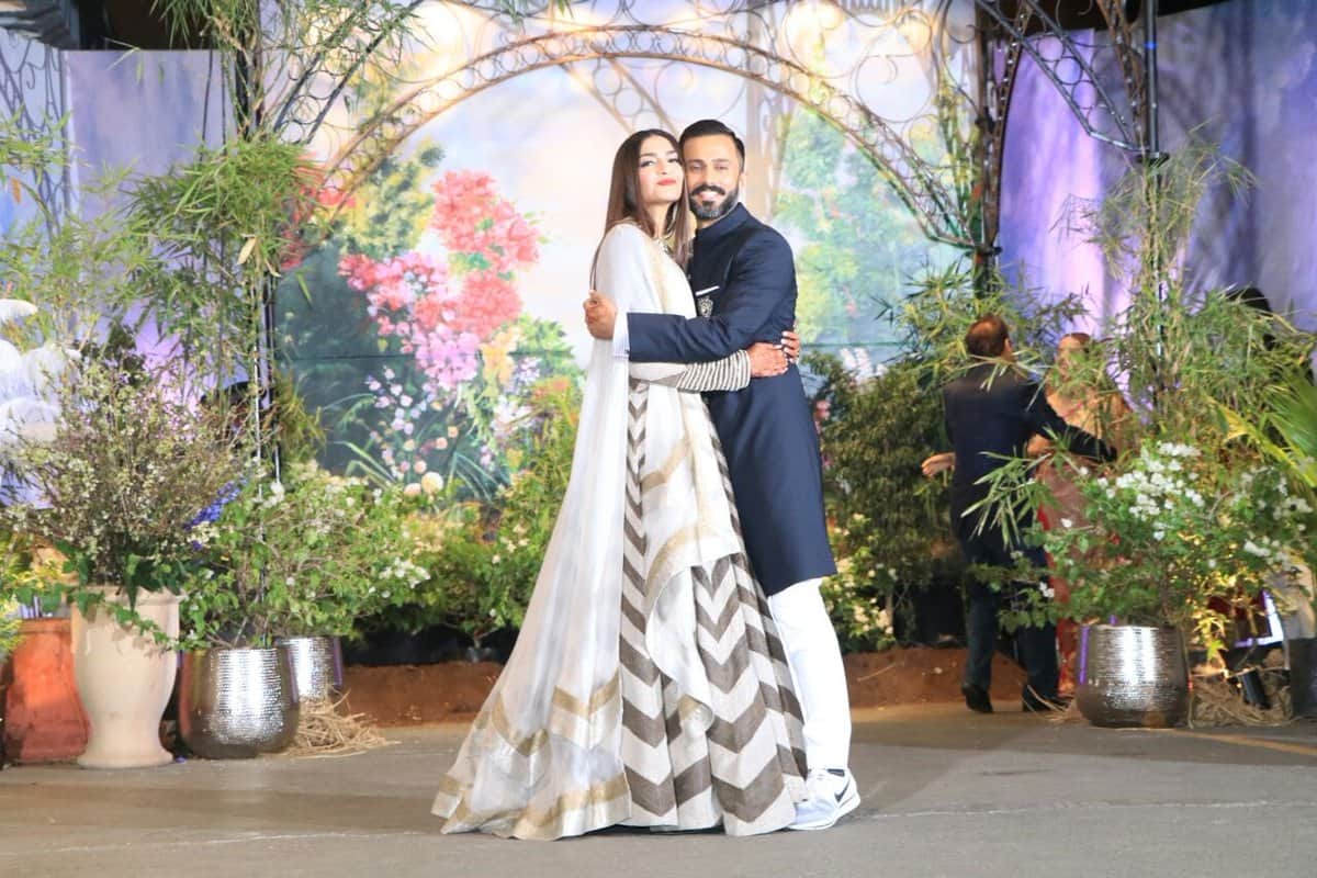 sonam kapoor anand ahuja wedding return gifts list