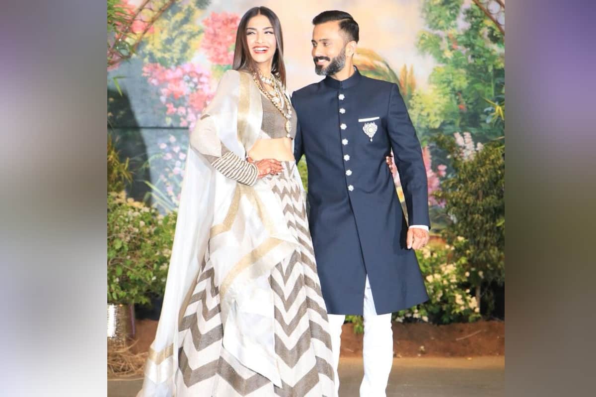 sonam kapoor and anand ahuja first wedding anniversary look at album