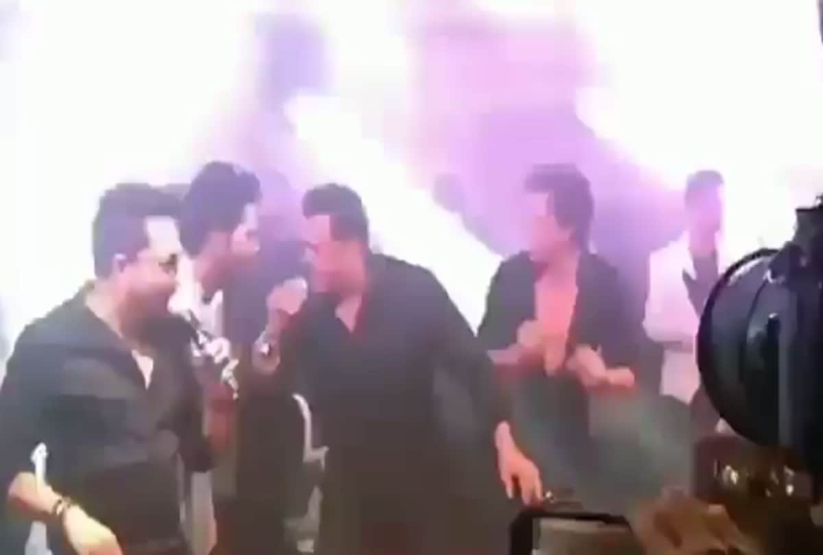 salman khan and shah rukh khan dance and song video goes viral at sonam anand reception