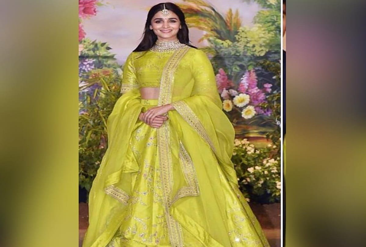 Ranbir Kapoor and Alia Bhatt joint appearance at Sonam Kapoor and anand ahuja reception