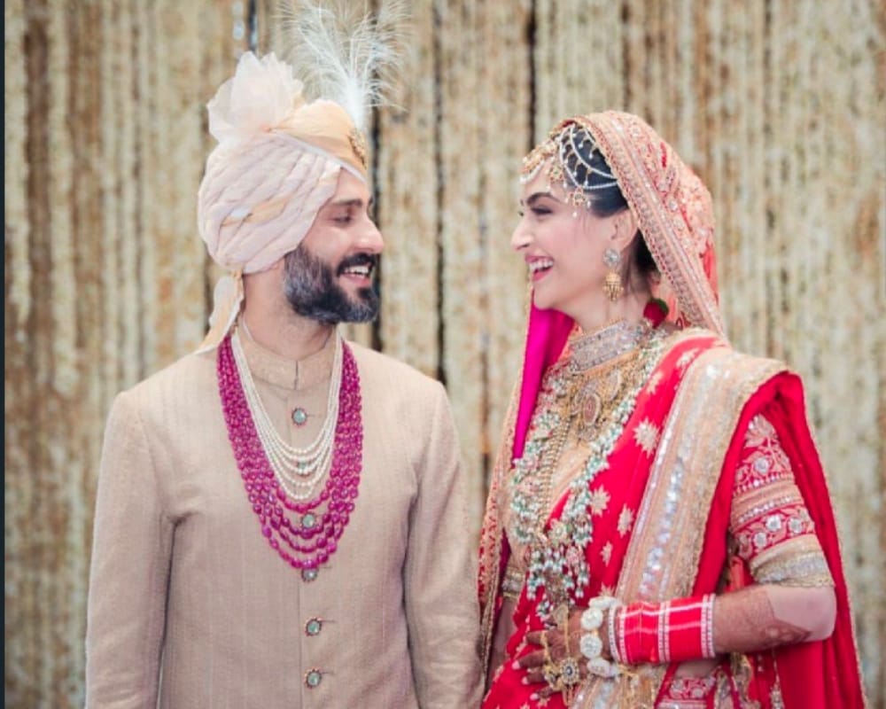 These are five actresses who got married rich businessman