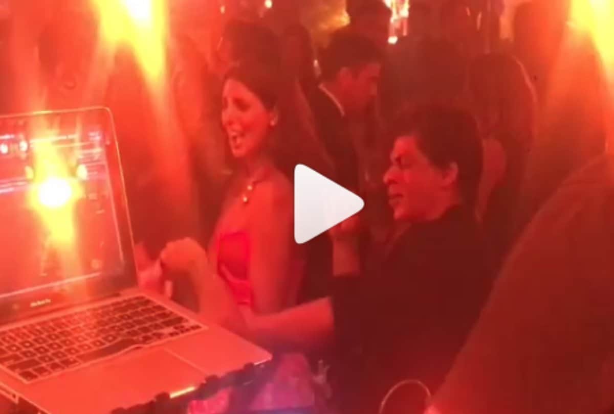 shweta bachchan dance at sonam kapoor reception party