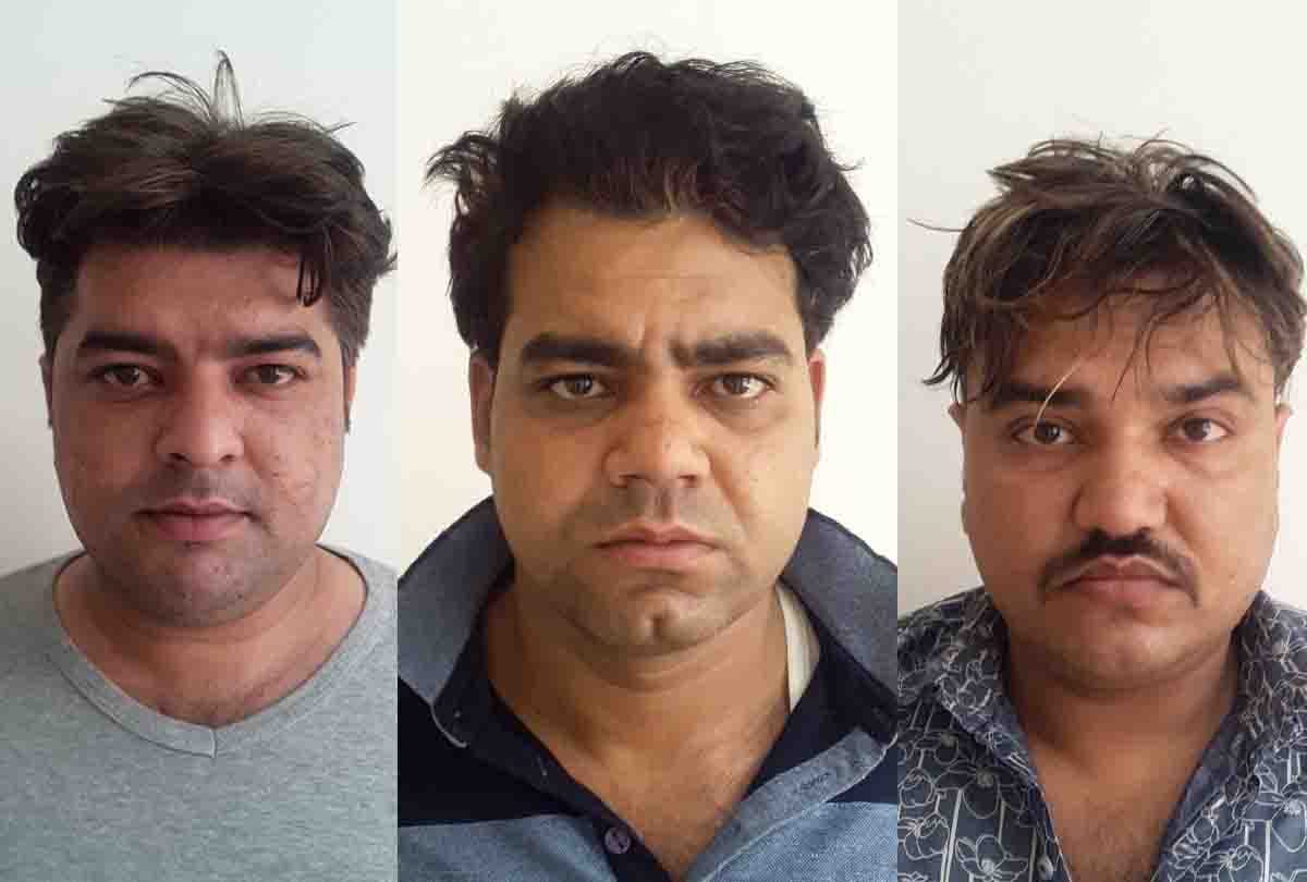 Three kidnappers arrested after police encounter, one lakh rewarded criminal is also included .