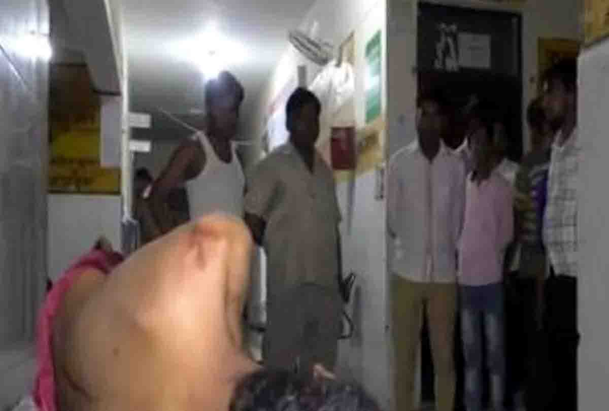Wife cut her husband's private part