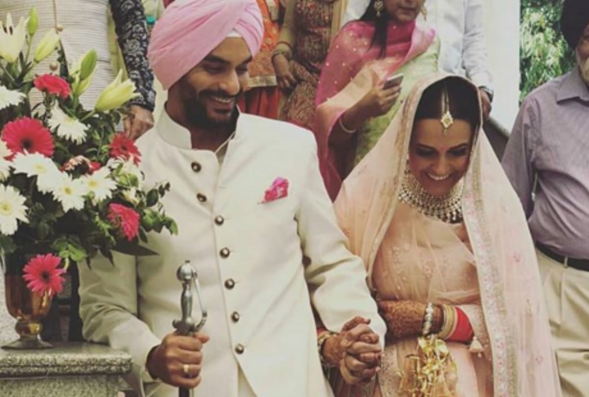 Neha Dhupia million dollar smile will melt your heart see her mehendi ceremony  pics