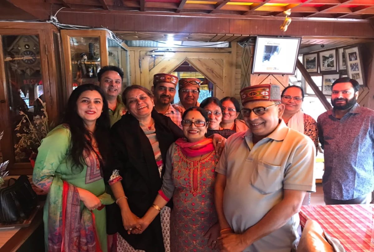bjp national president amit shah wife, sonal shah in mcleodganj