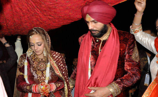 chandigarh, five bollywood actress punjabi wedding with punjabi grooms