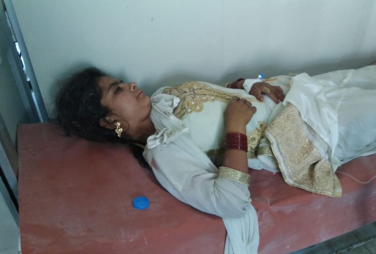 tractor-trolley met with an accident, one dead and many devotees injured Edit
