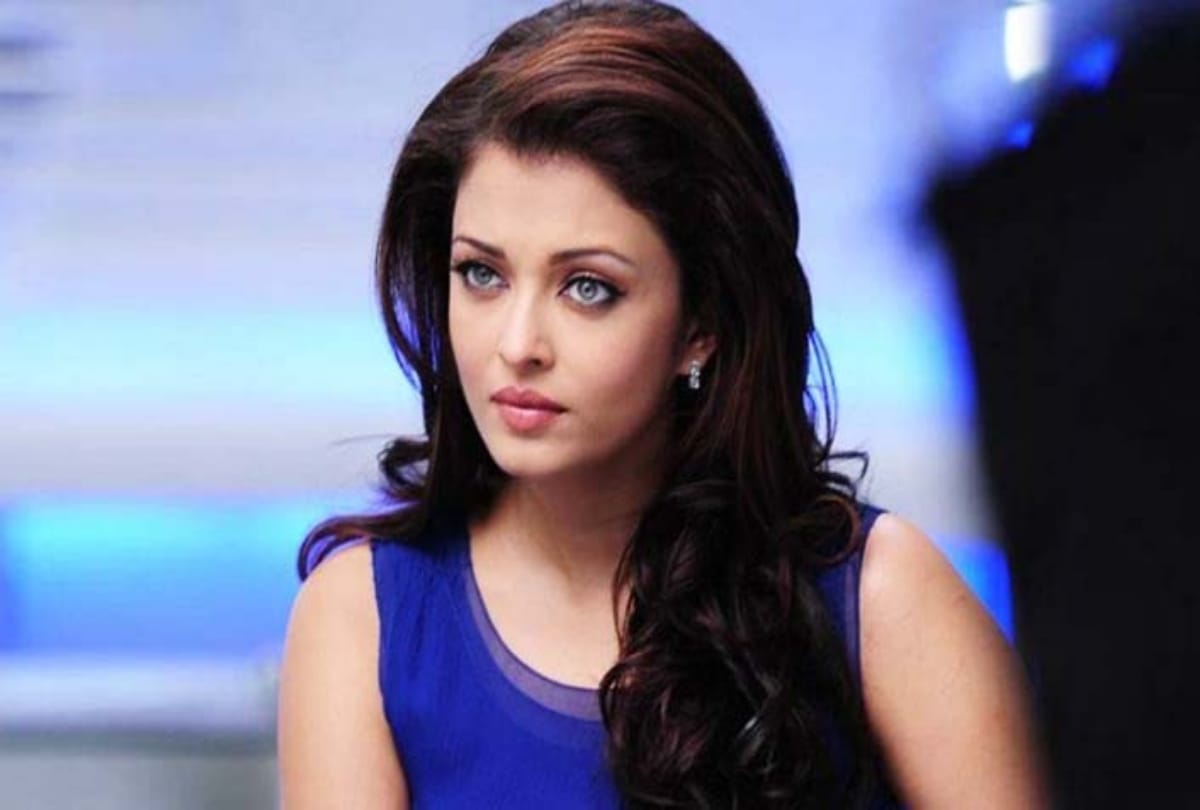 aishwarya rai bachchan heard worst comments as fake and plastic