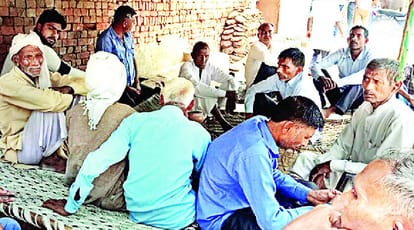 UP: removed from devasthal hindu leave in protest in baghpat village