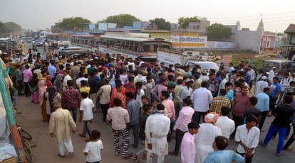 Road accident in Baghpat and muzaffarnagar, Two killed, many injured