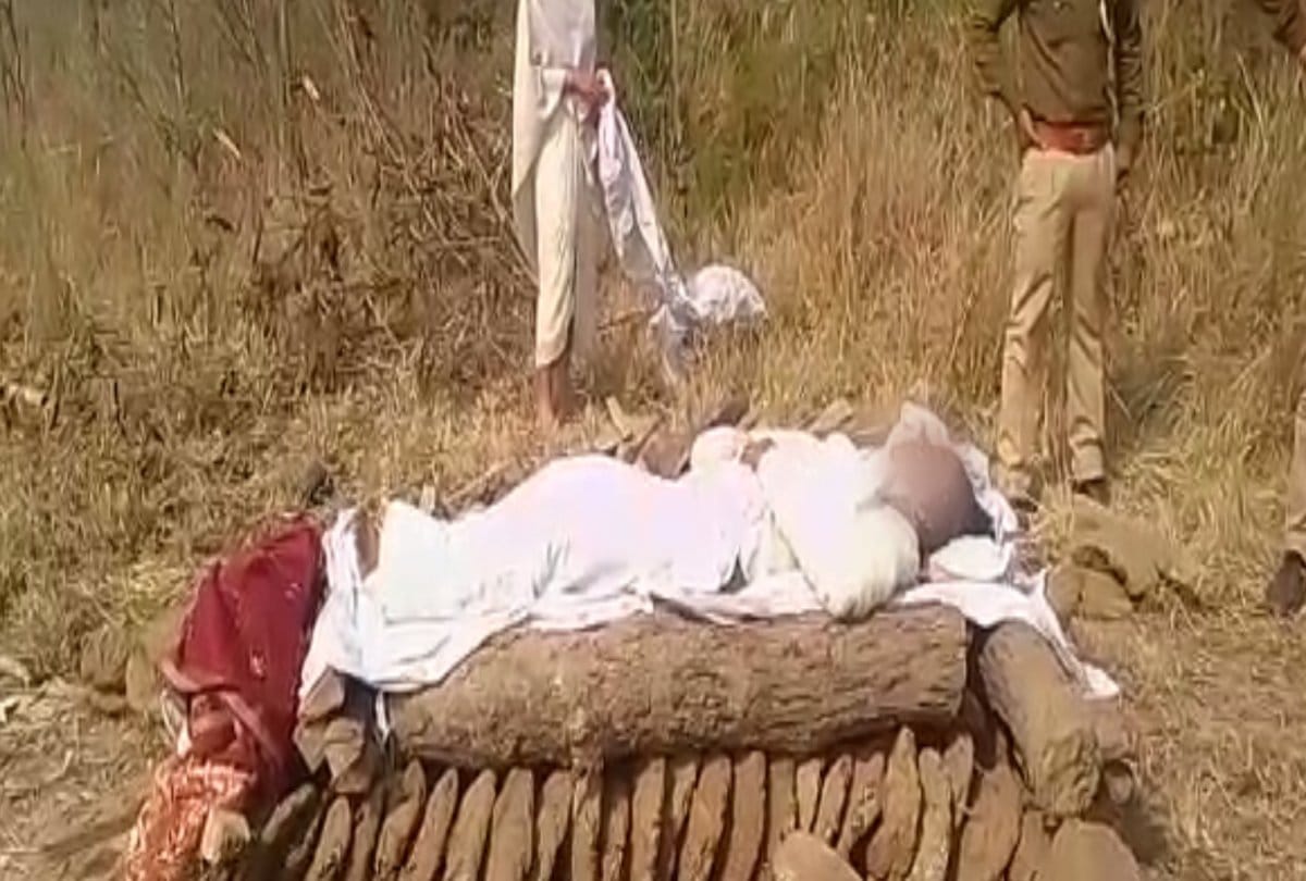 People do not attend cremation of lady because his husband