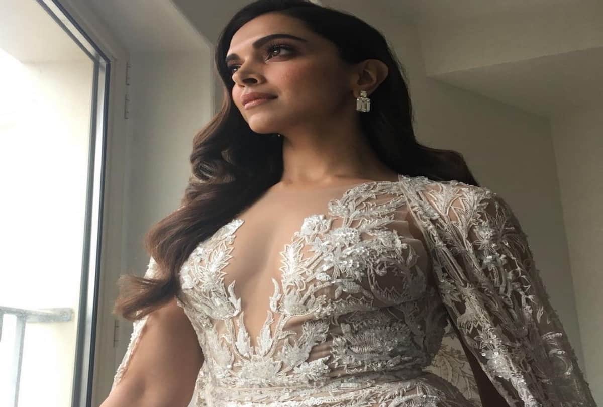 deepika padukone doing 9 things onscreen which she never do in real life viral video