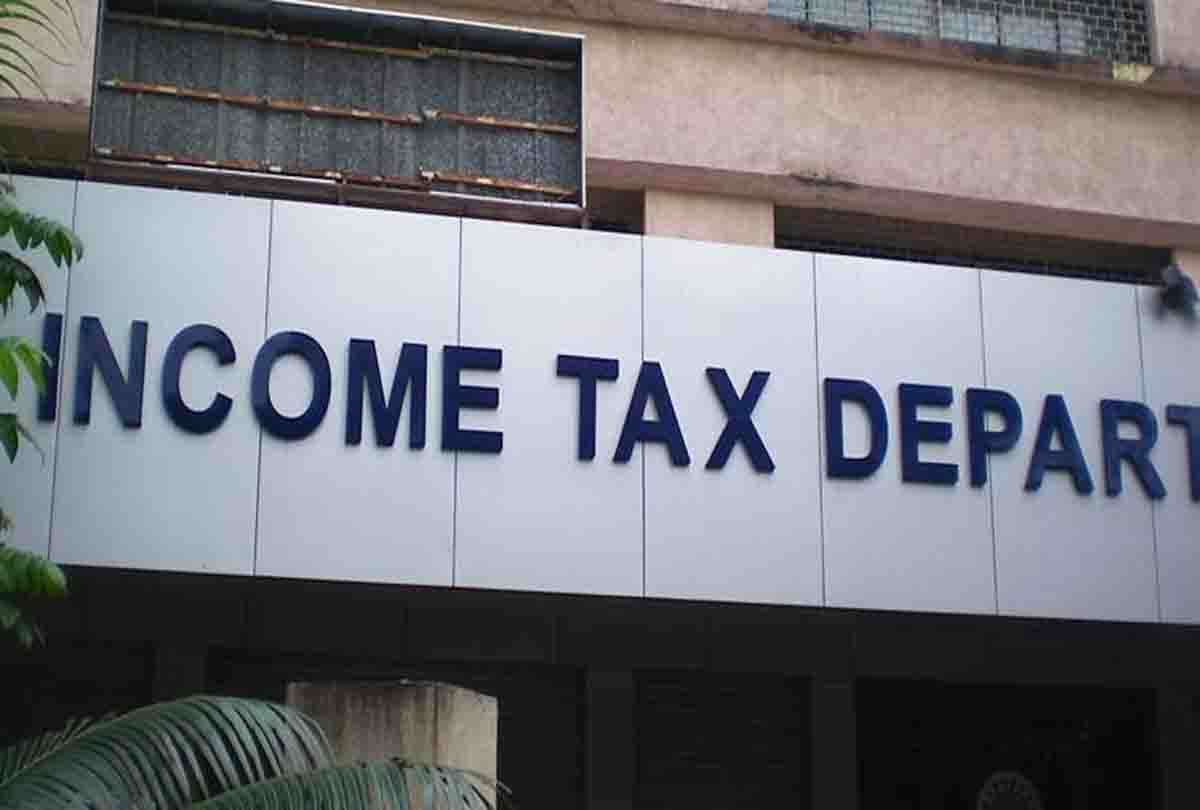Income Tax Raid in kanpur up
