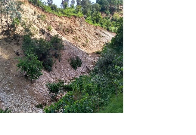 Drinking water from the debris of road construction, irrigation scheme broken