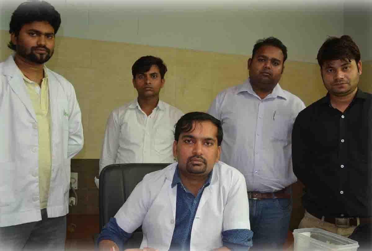 First operation of tongue cancer in medical college banda