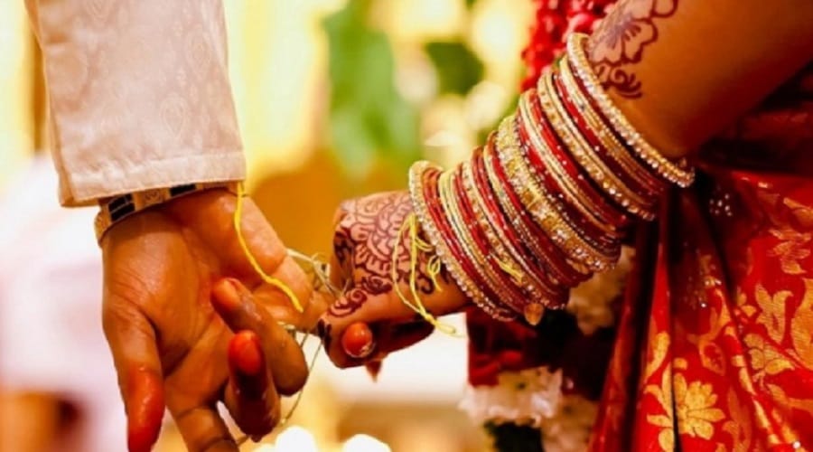 girl in Shamli wants to marry her boyfriend