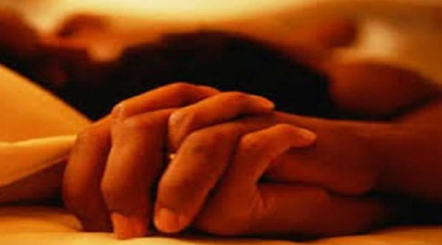 Wife is illegal relationship with the non man, Divorced in police station