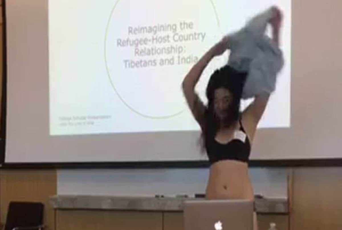 cornell student strips during presentation in america