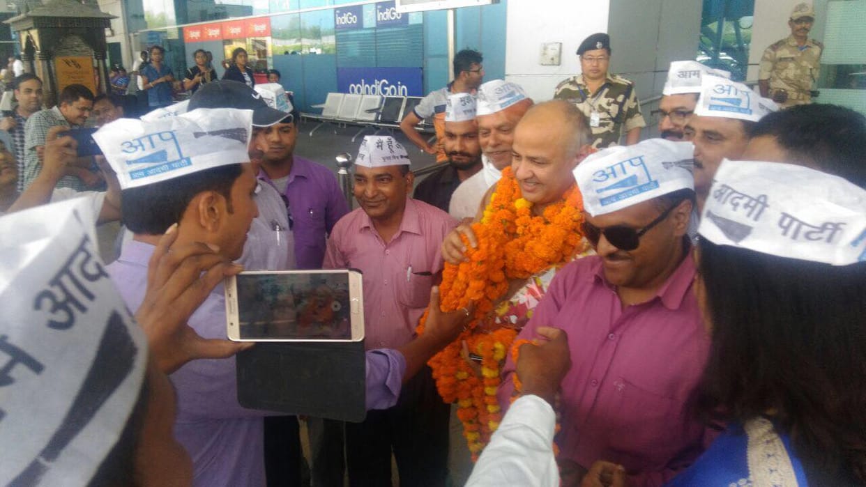 manish sisodia in dehradun