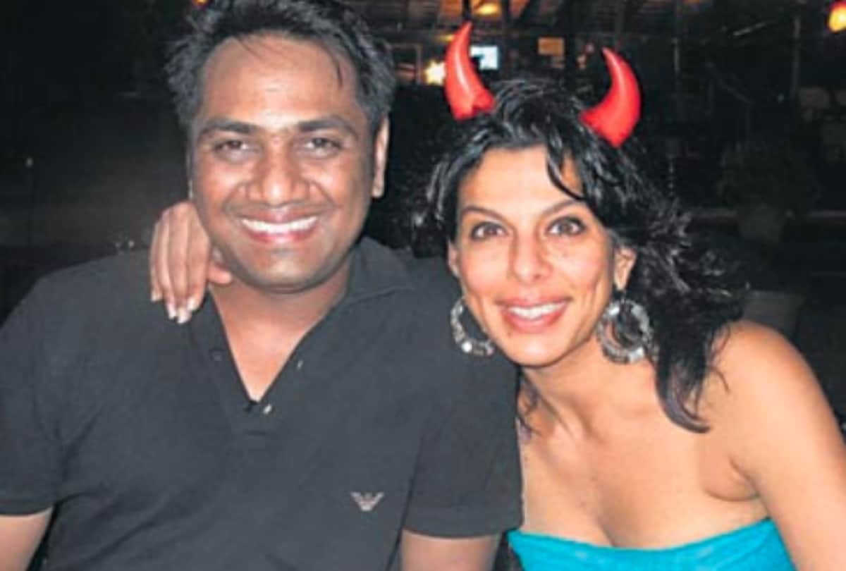 Pooja Bedi birthday special fell in love with 5 different men yet she is single