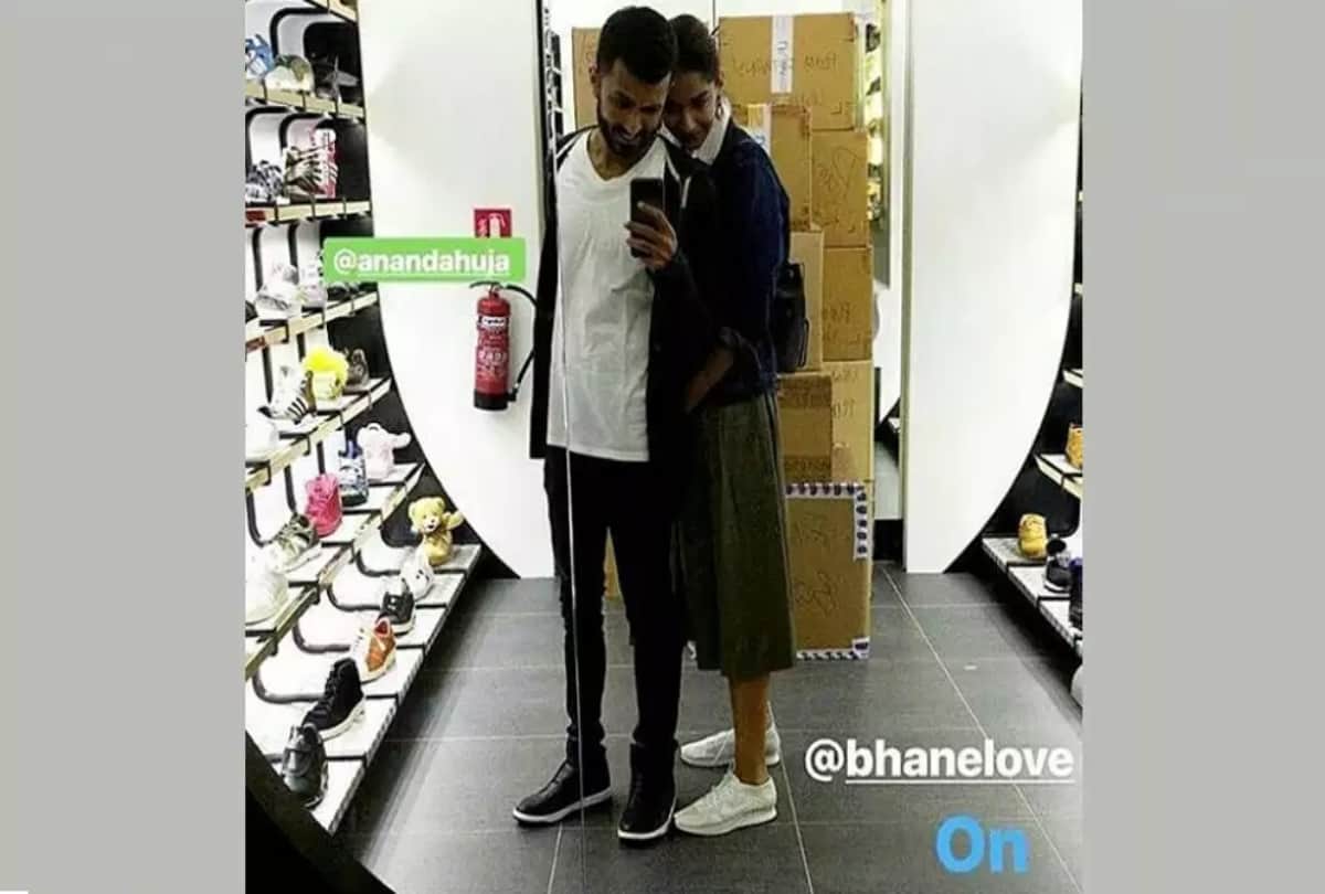 this is why sonam kapoor husband anand ahuja wear sports shoes in reception party