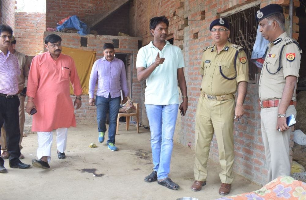 six teams constituted to reveal kasganj triple murder 