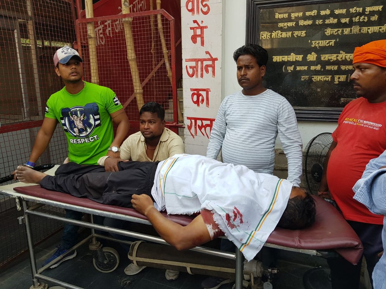 Samajwadi party leader murder in varanasi 