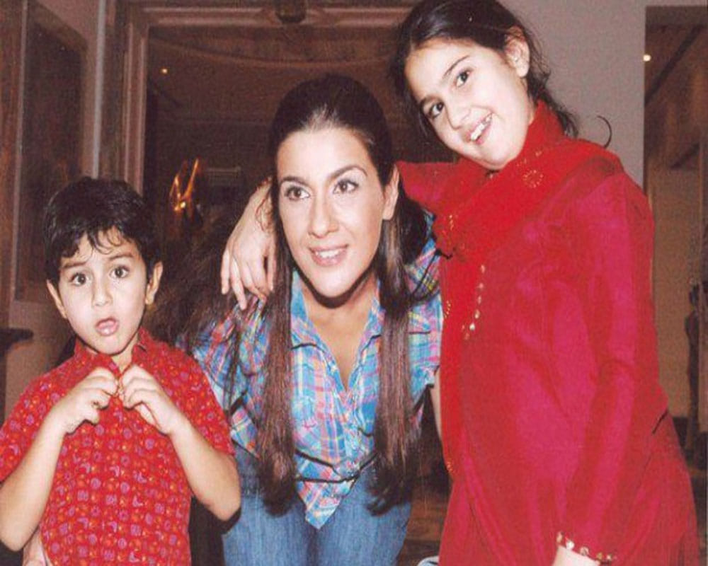 Hottest Single Mothers Of Bollywood Who Are Setting a Great Example For Others