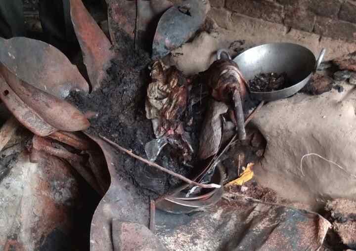 Gas cylinder blast in ballia and one woman died